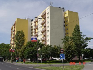 bartok-b-106-homlokzat.jpg